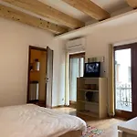 Savoya4 Old Center Self Checkin Workspacestudio Apartment Timisoara