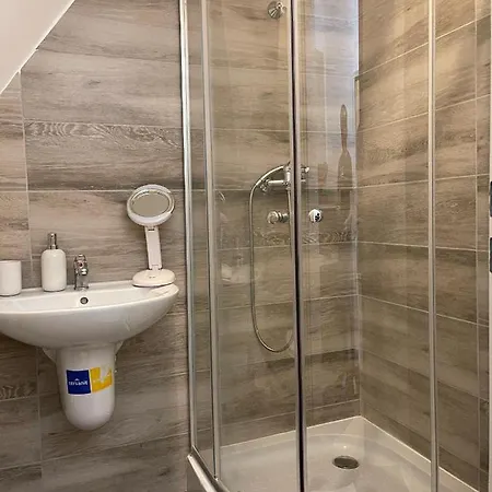 Savoya4 Old Center Self Checkin Workspacestudio 아파트