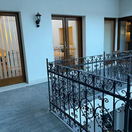 아파트 Savoya4 Old Center Self Checkin Workspacestudio 티미쇼아라