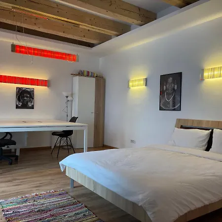 Apartament Savoya4 Old Center Self Checkin Workspacestudio