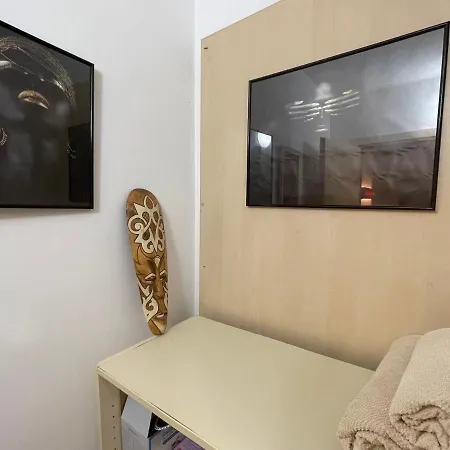 Savoya4 Old Center Self Checkin Workspacestudio