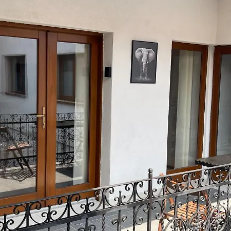 Savoya4 Old Center Self Checkin Workspacestudio Apartment *