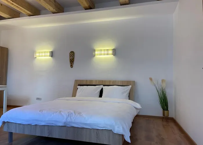 Savoya4 Old Center Self Checkin Workspacestudio *