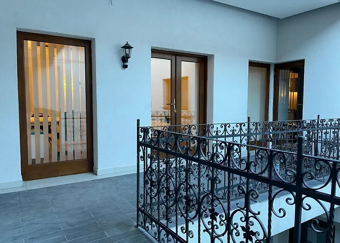 Lägenhet Savoya4 Old Center Self Checkin Workspacestudio *