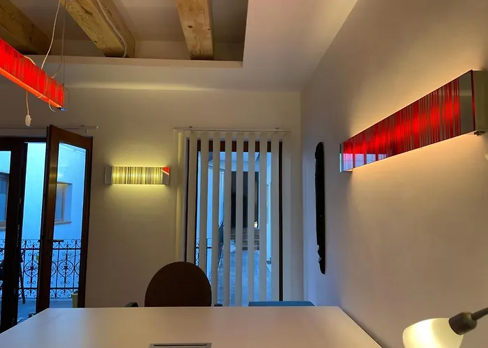 Apartamento Savoya4 Old Center Self Checkin Workspacestudio Timişoara