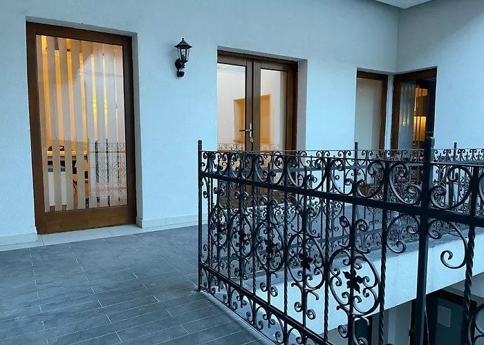 Savoya4 Old Center Self Checkin Workspacestudio Apartamento *