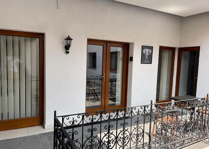 Savoya4 Old Center Self Checkin Workspacestudio Timişoara